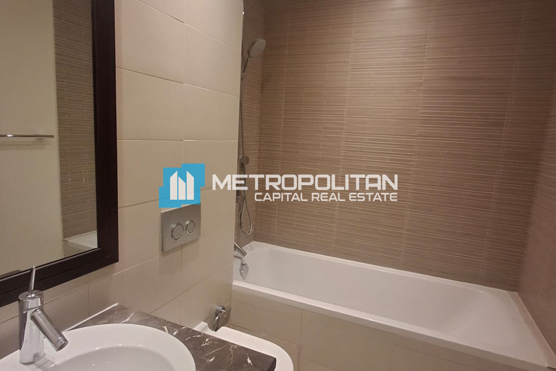 3BR+M w/ Terrace | Corner | Vacant | Mid Floor