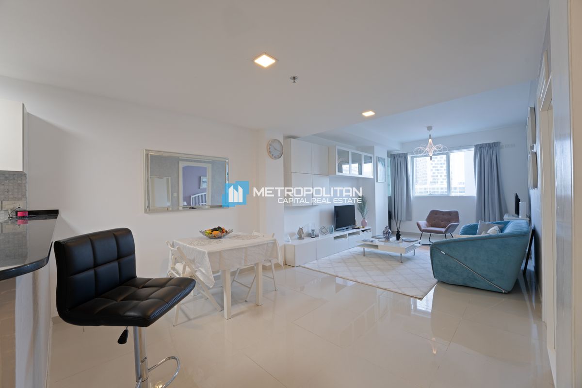 Ready to Move I Fully Furnished I Prime Location