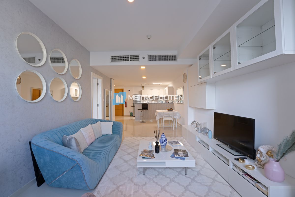 Ready to Move I Fully Furnished I Prime Location