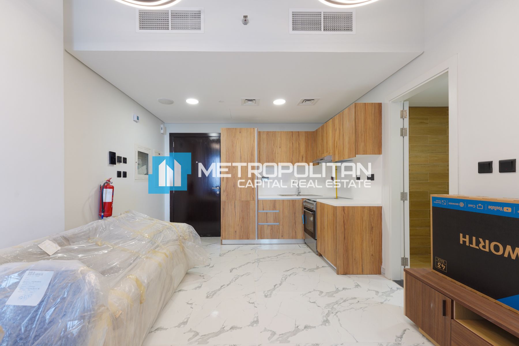 High Floor | Ready To Move | 1 Br with Balcony