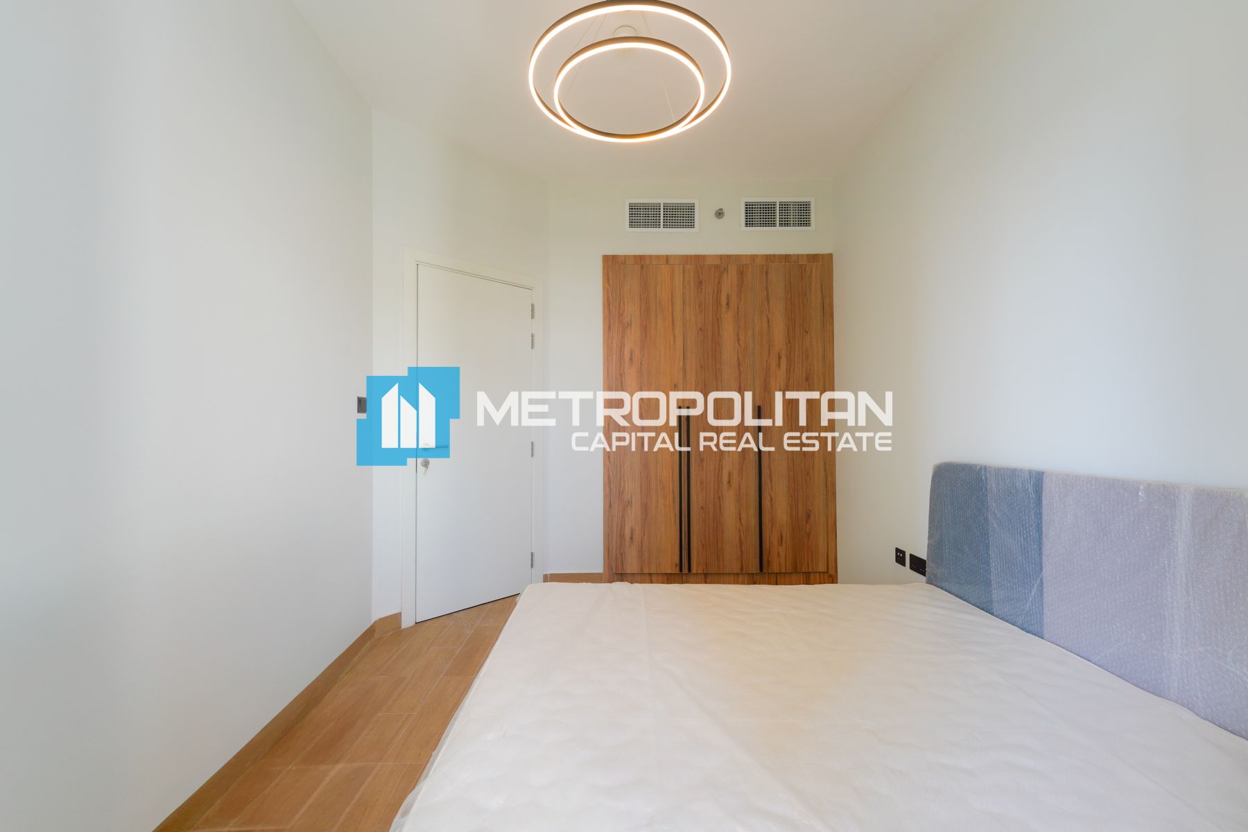 High Floor | Ready To Move | 1 Br with Balcony