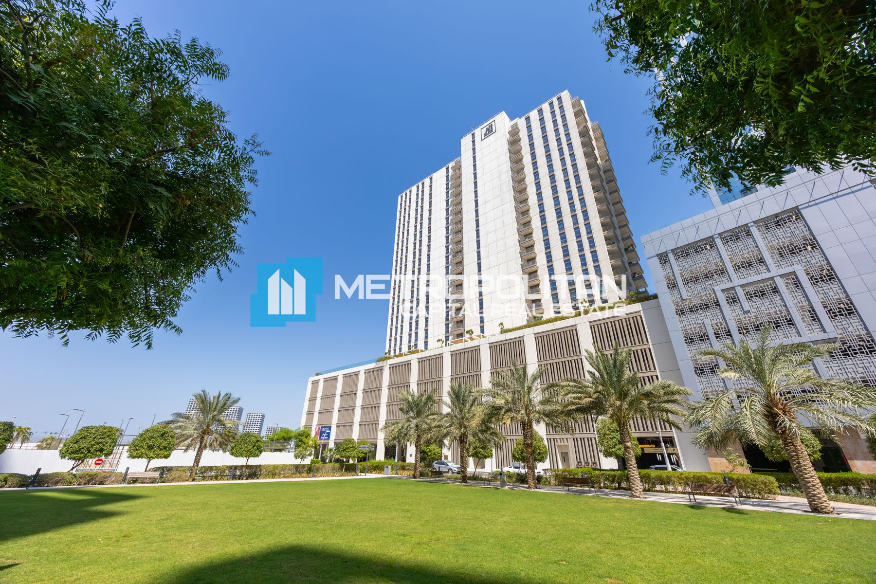 Mangrove View |Vacant 1BR+Balcony |Well Maintained