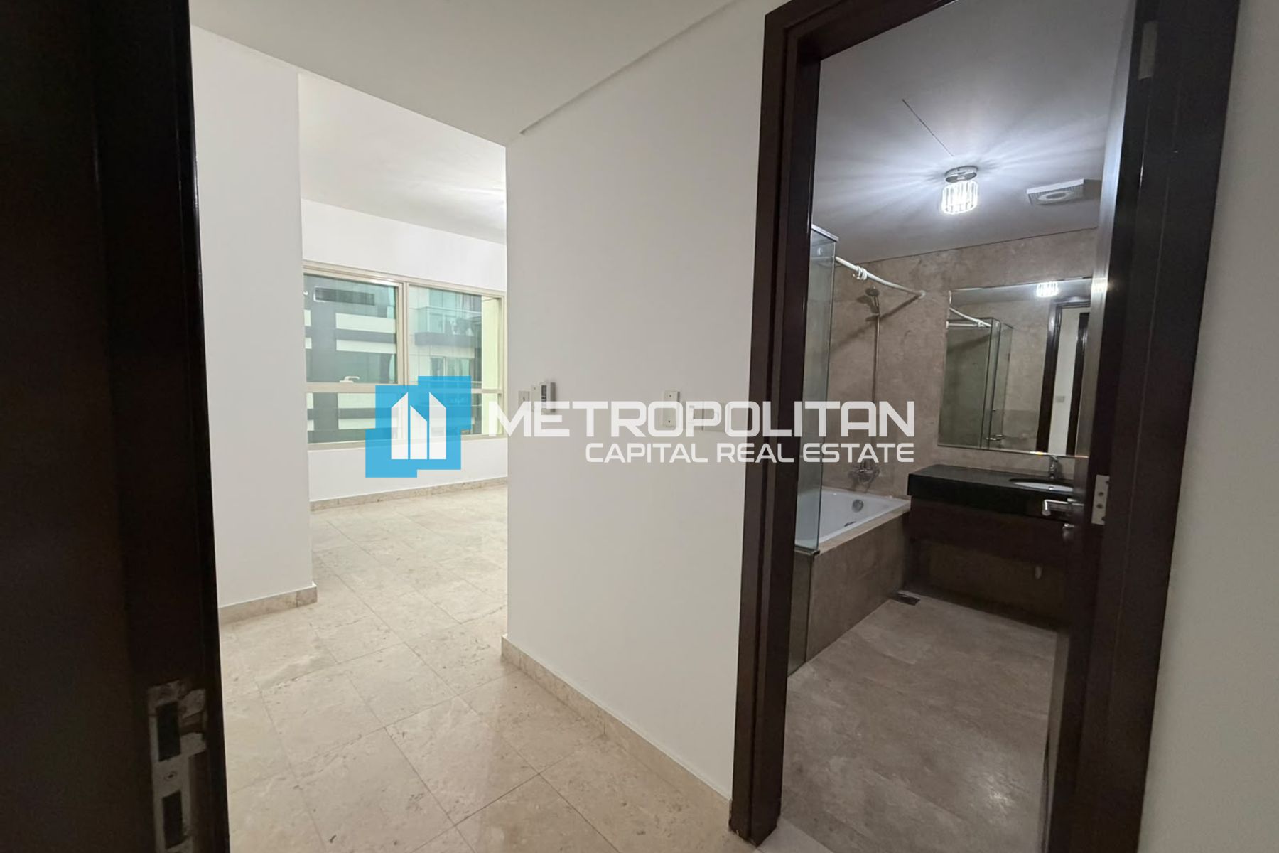 3BHK with Balcony | Ready to Move | Canal View