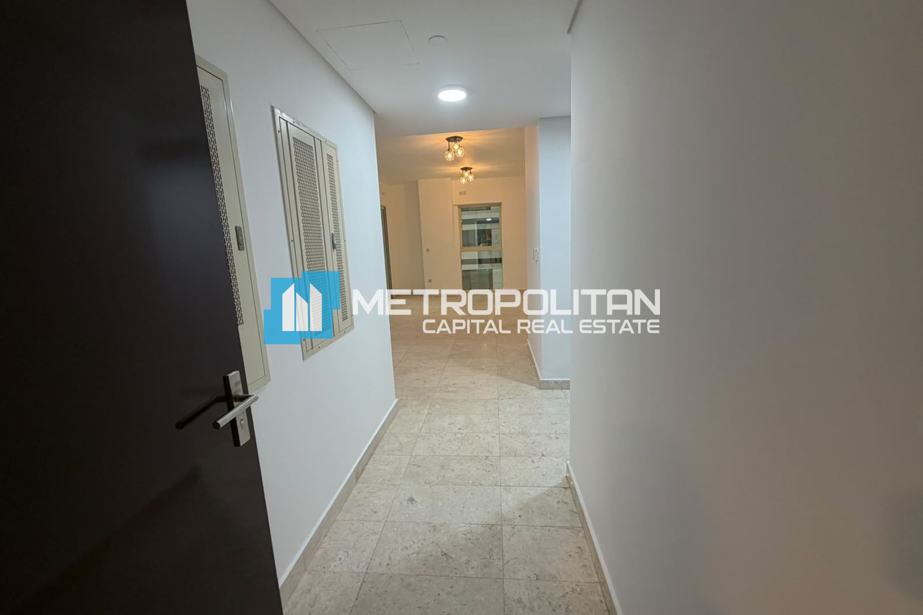 3BHK with Balcony | Ready to Move | Canal View
