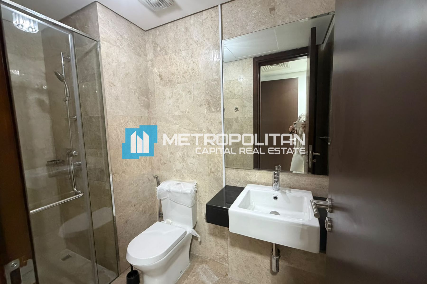 3BHK with Balcony | Ready to Move | Canal View