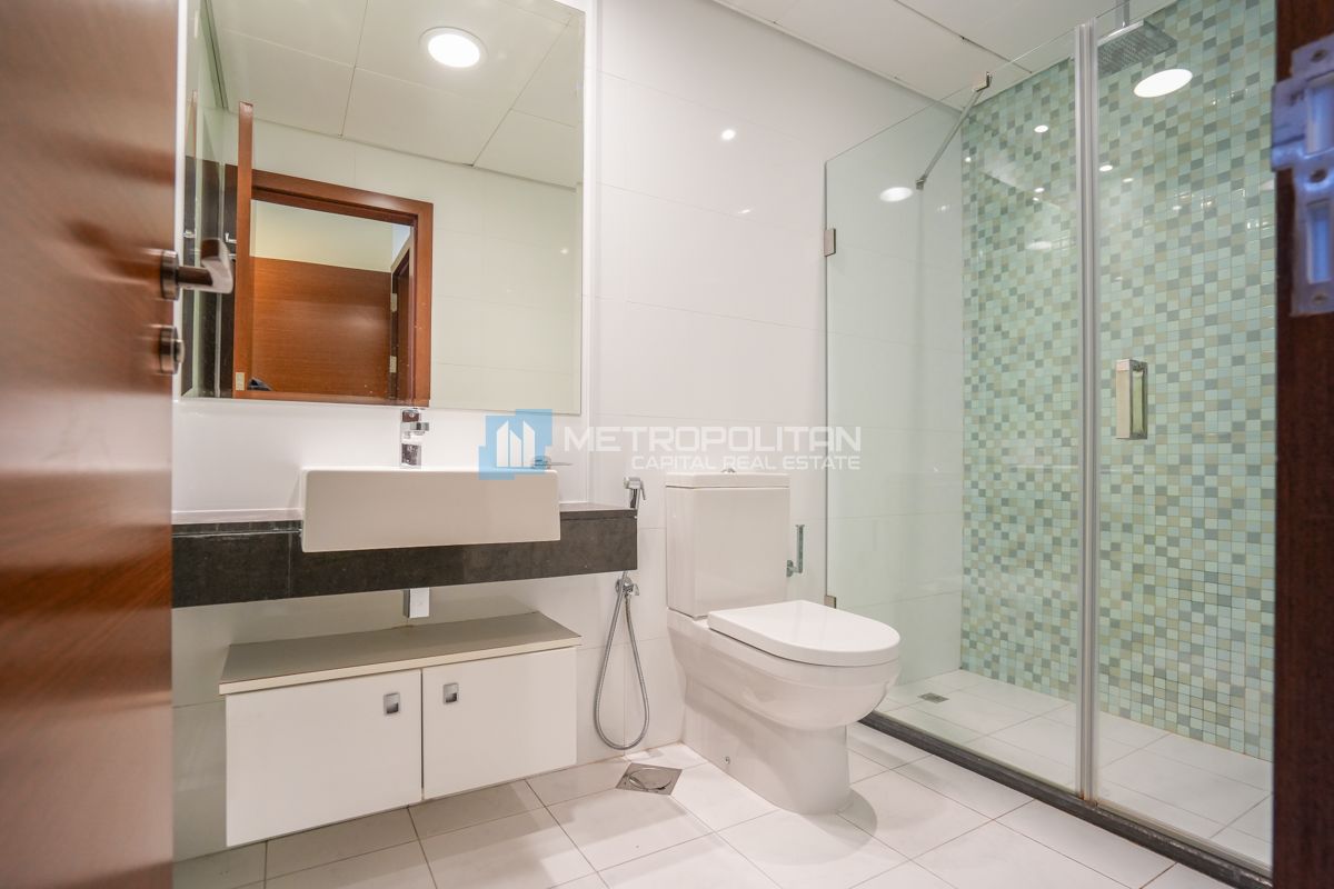 2BR Apartment for Rent in The Gate Tower 1, Al Reem Island - MCR-8010