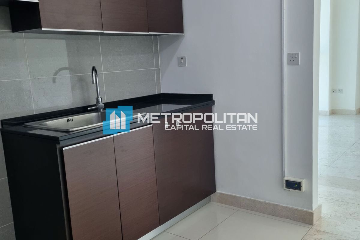 Studio Apartment for Rent in Marina Heights 2, Al Reem Island - MCR-8018
