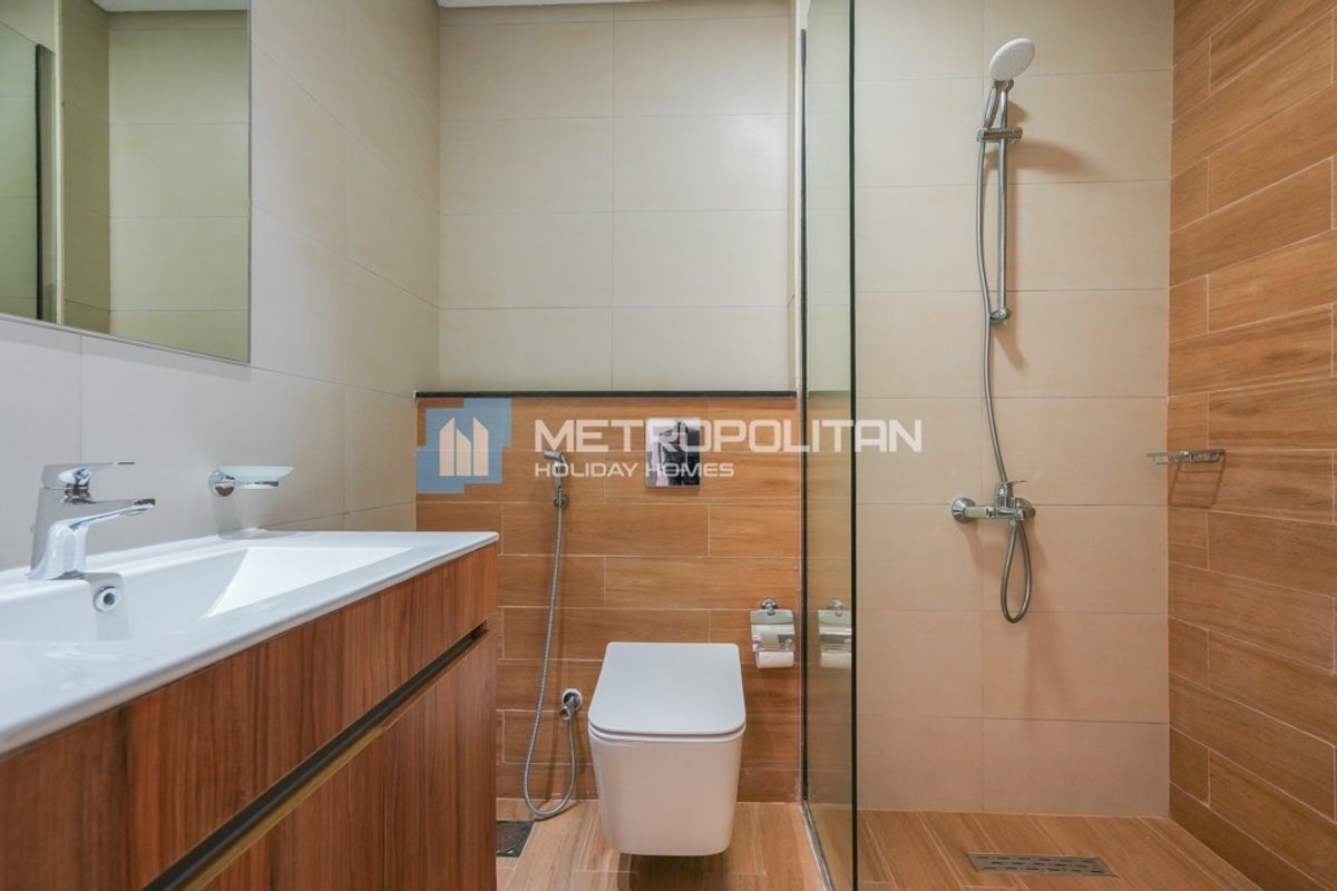1 BR with Balcony | Canal View | Fully Furnished