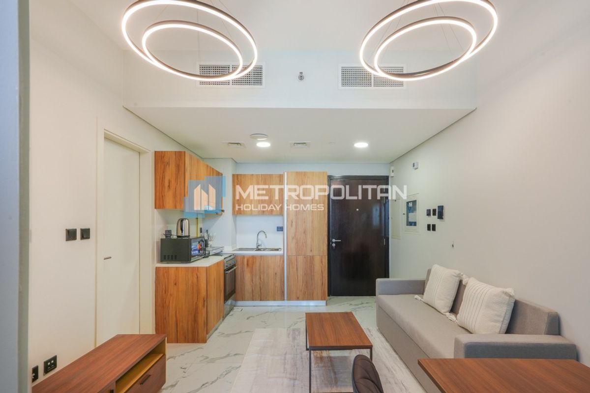 1 BR with Balcony | Canal View | Fully Furnished