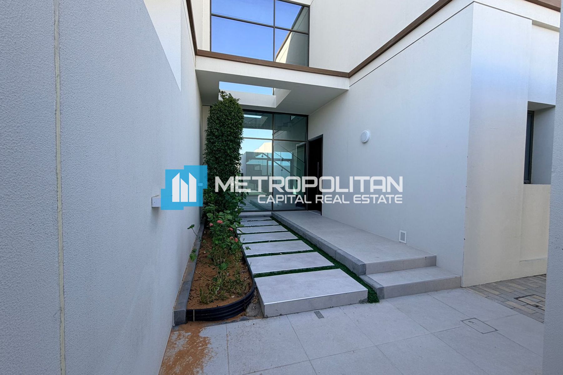 Ready to Move | 3BR w Maids | Private Garden