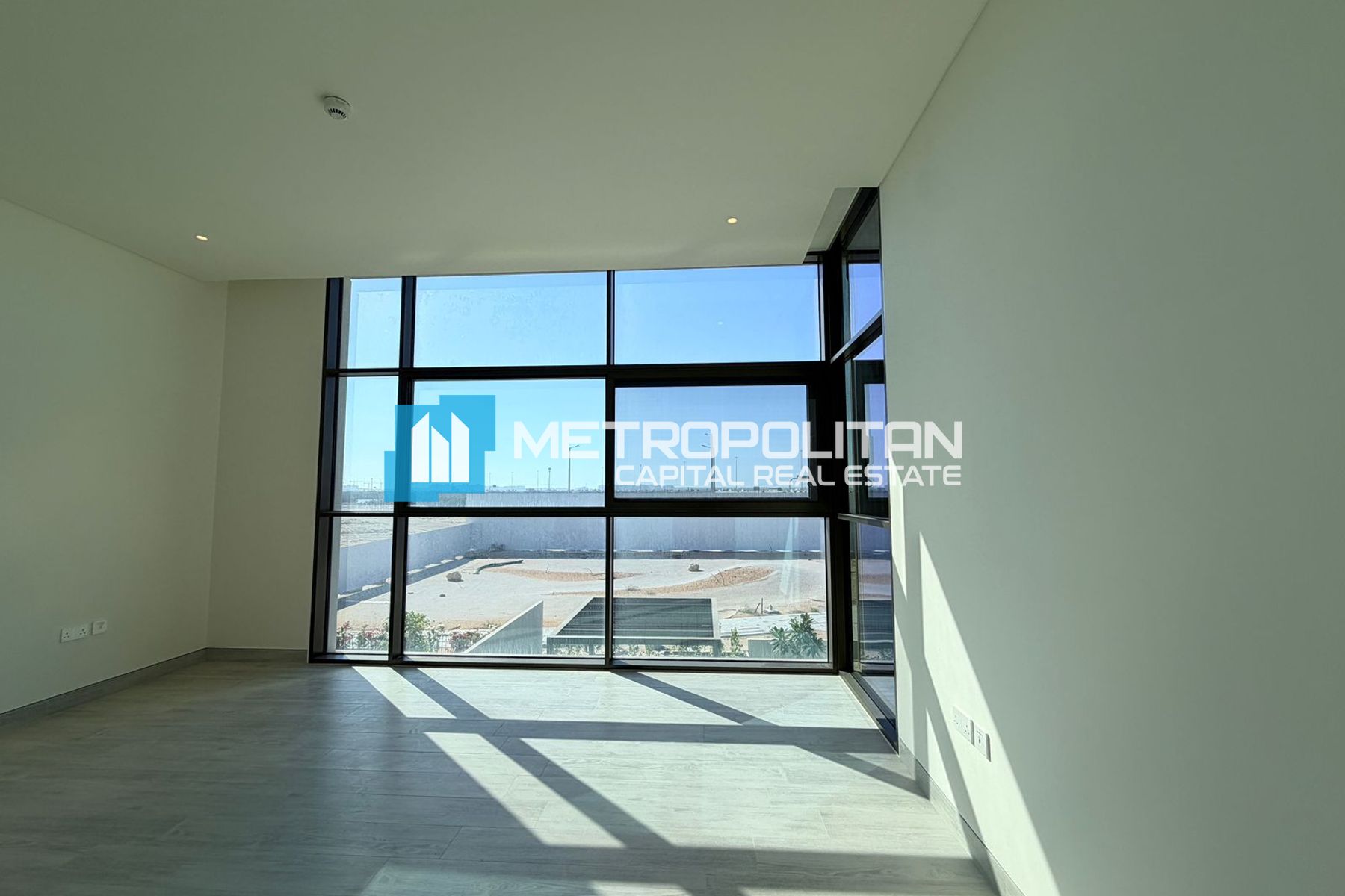 Ready to Move | 3BR w Maids | Private Garden