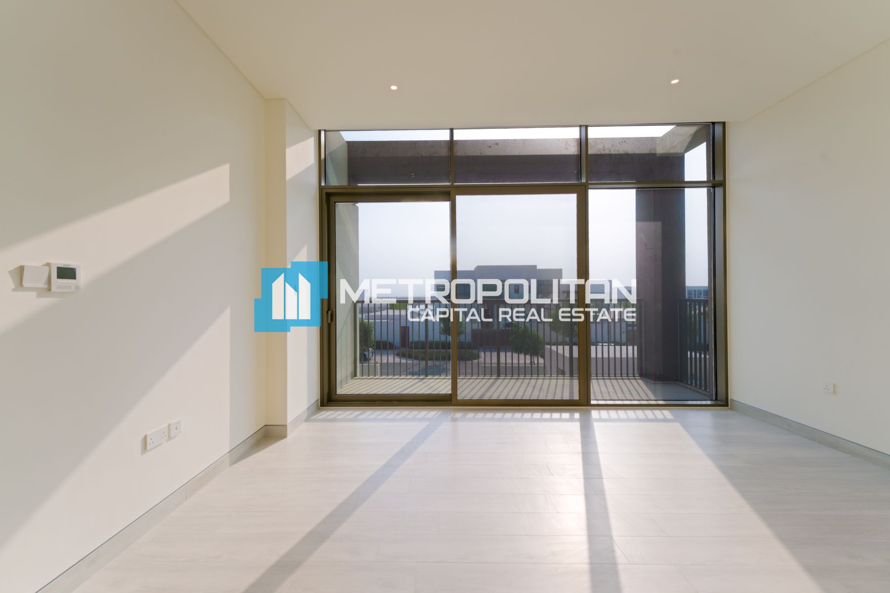 Brand New |Vacant 4BR |Single Row |Executive Type