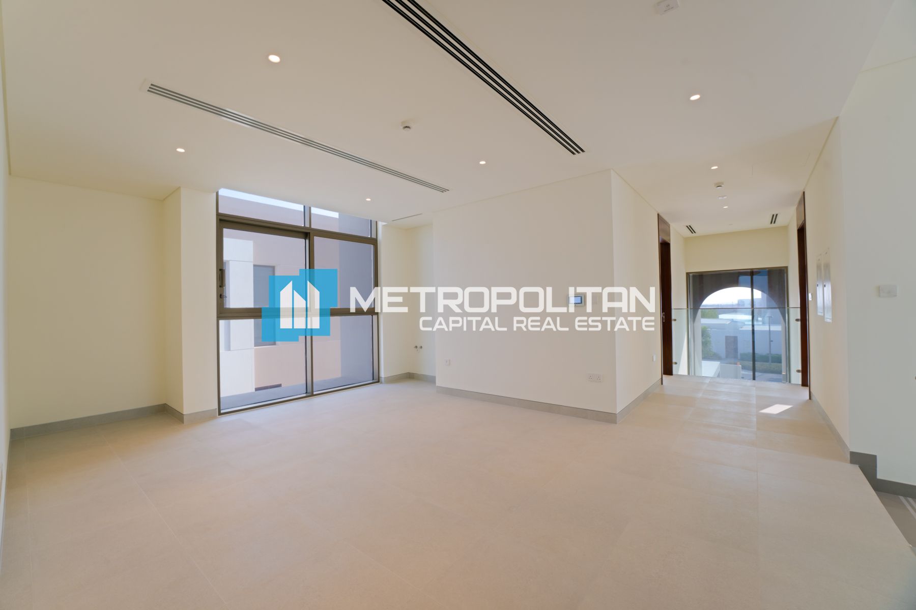 Brand New |Vacant 4BR |Single Row |Executive Type