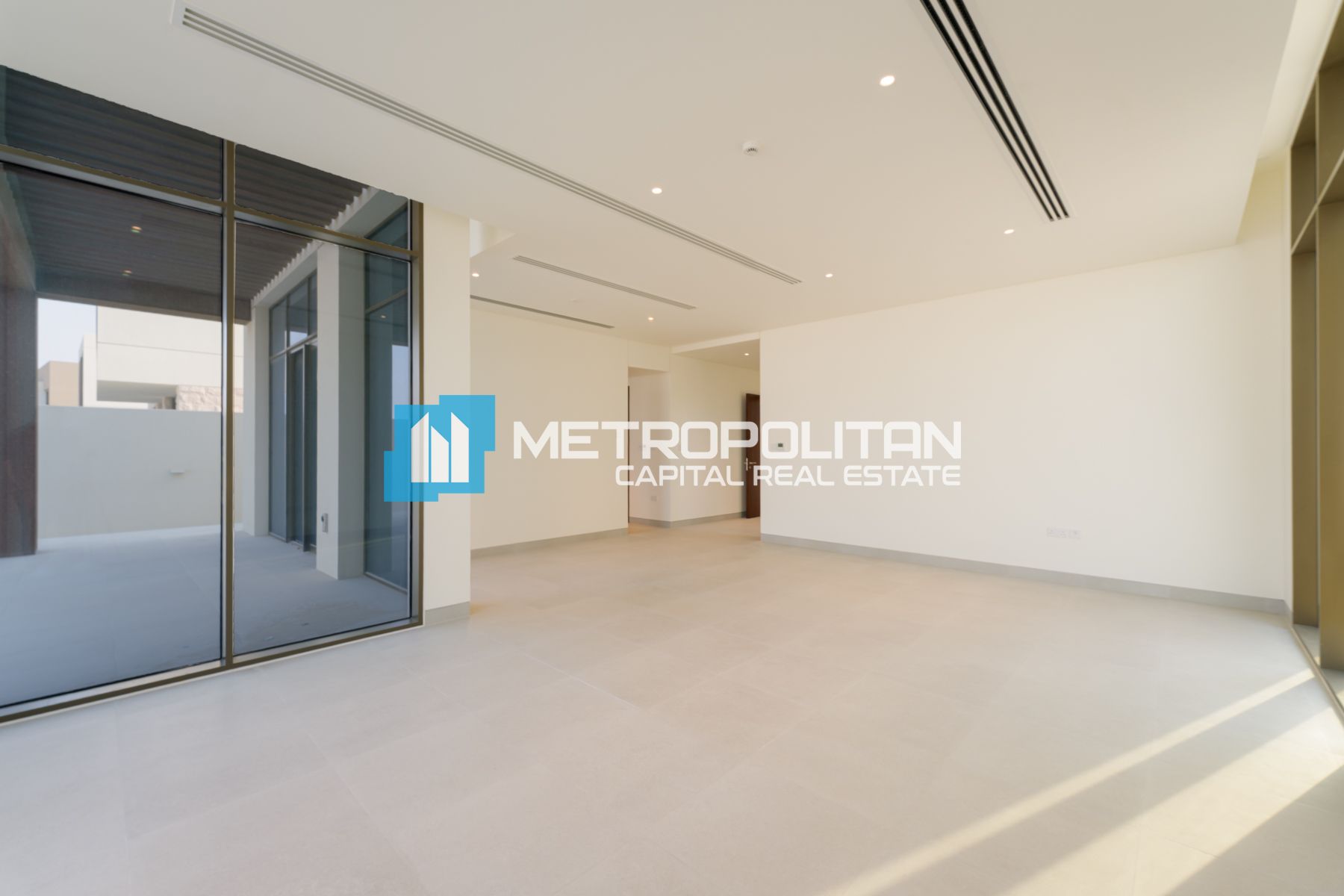Brand New |Vacant 4BR |Single Row |Executive Type