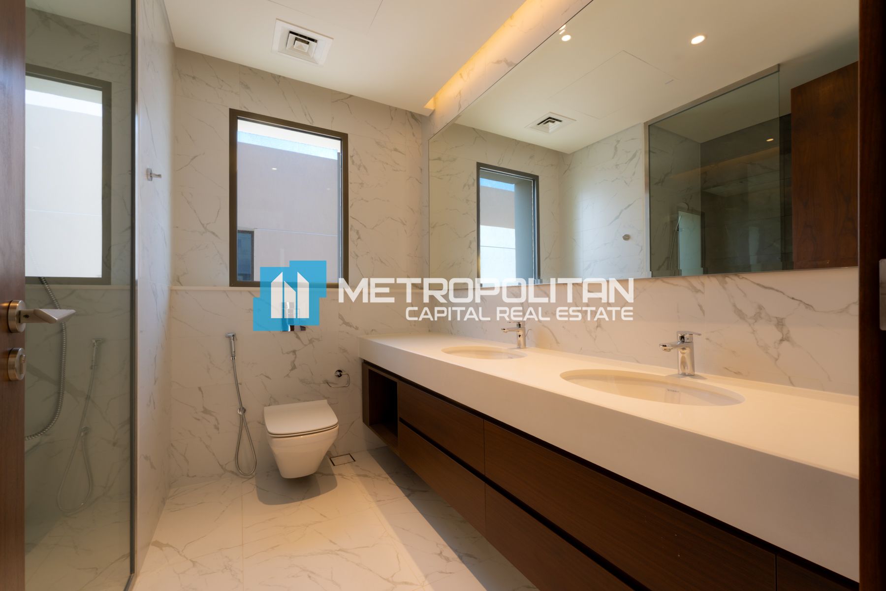 Brand New |Vacant 4BR |Single Row |Executive Type