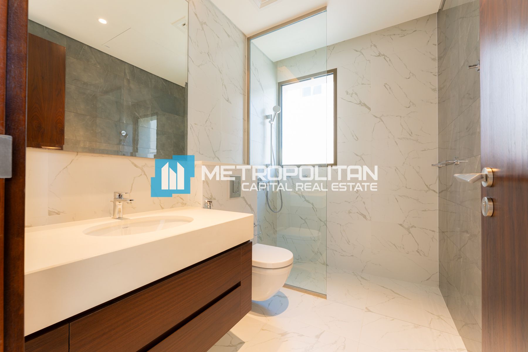 Brand New |Vacant 4BR |Single Row |Executive Type
