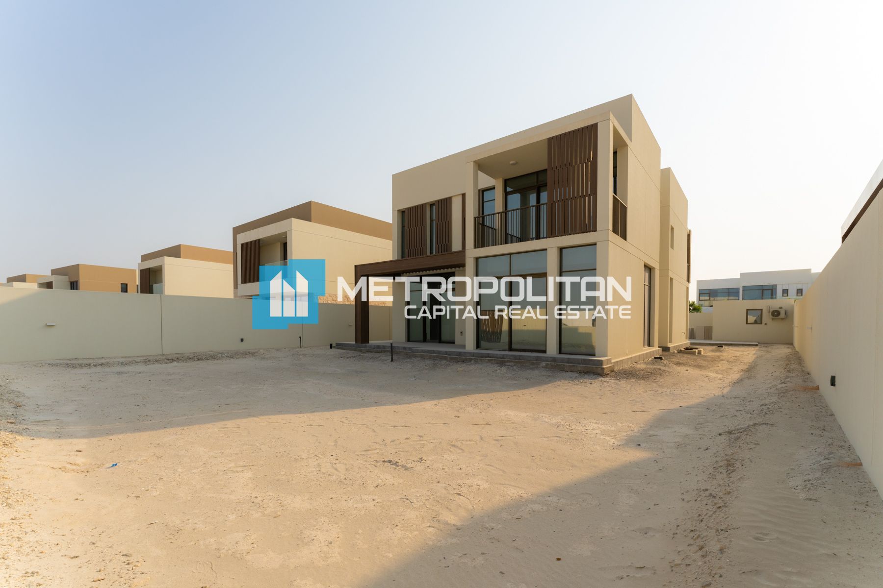 Brand New |Vacant 4BR |Single Row |Executive Type