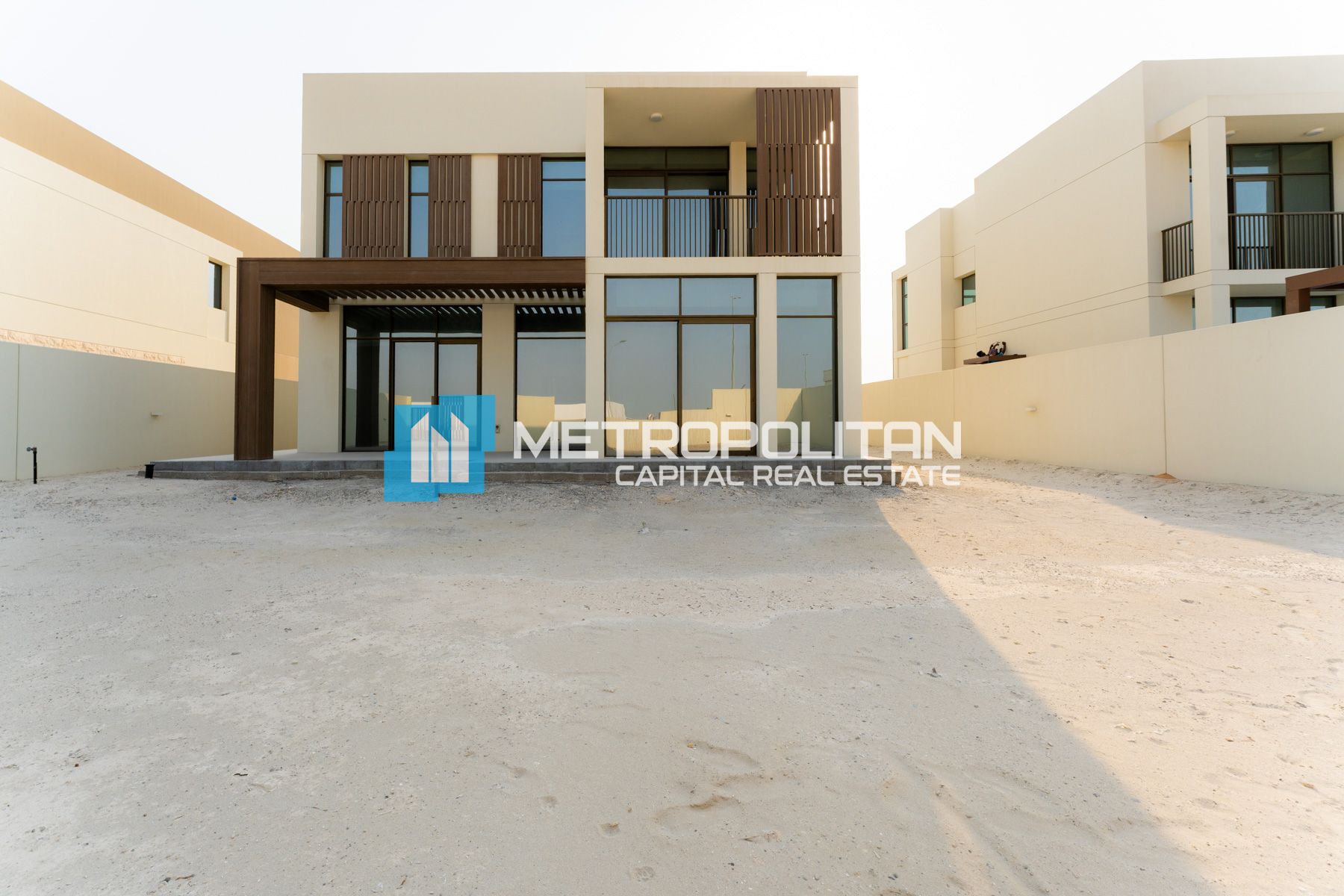 Brand New |Vacant 4BR |Single Row |Executive Type
