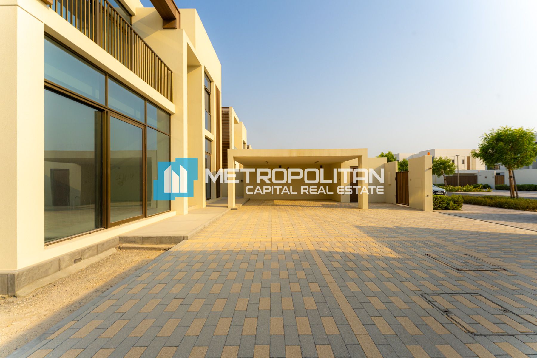 Brand New |Vacant 4BR |Single Row |Executive Type