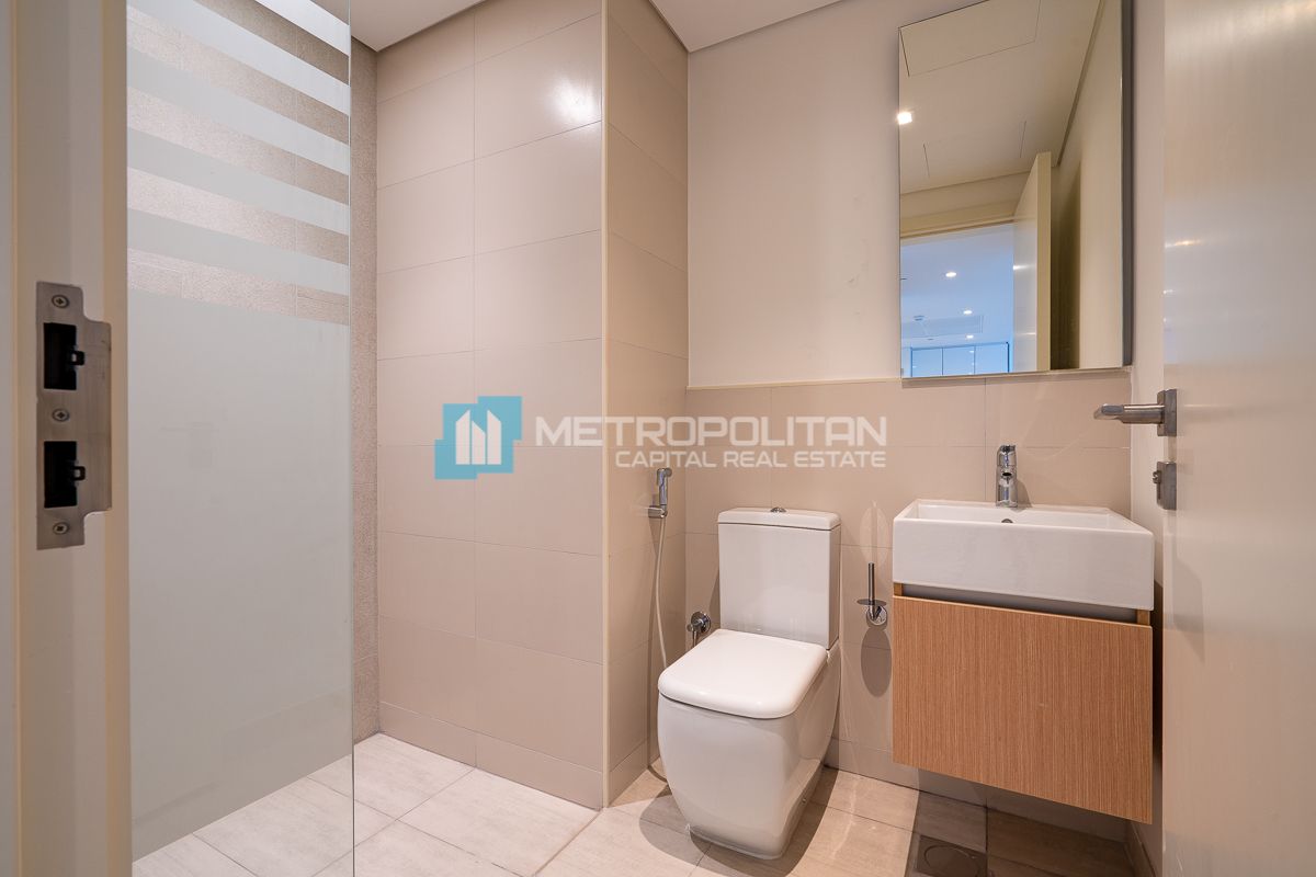 Vacant Unit | Partial Canal View | High Floor