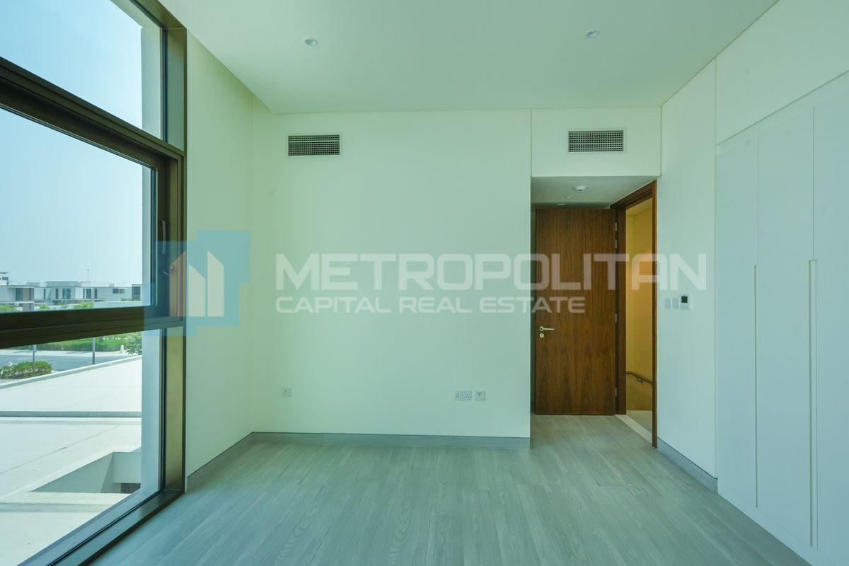 3BR w/ Maids | Corner Unit | Ready To Move In
