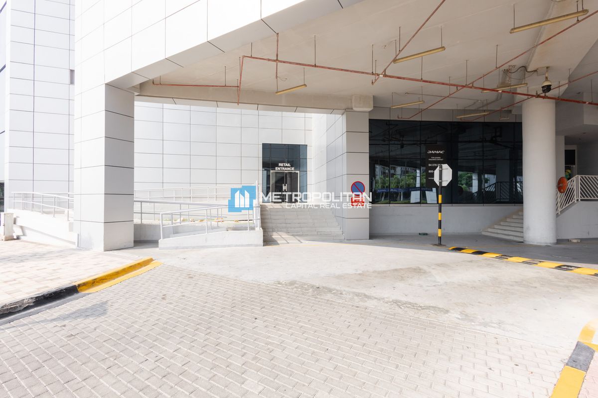 Fitted Retail Shop | Ready To Move I With Parking