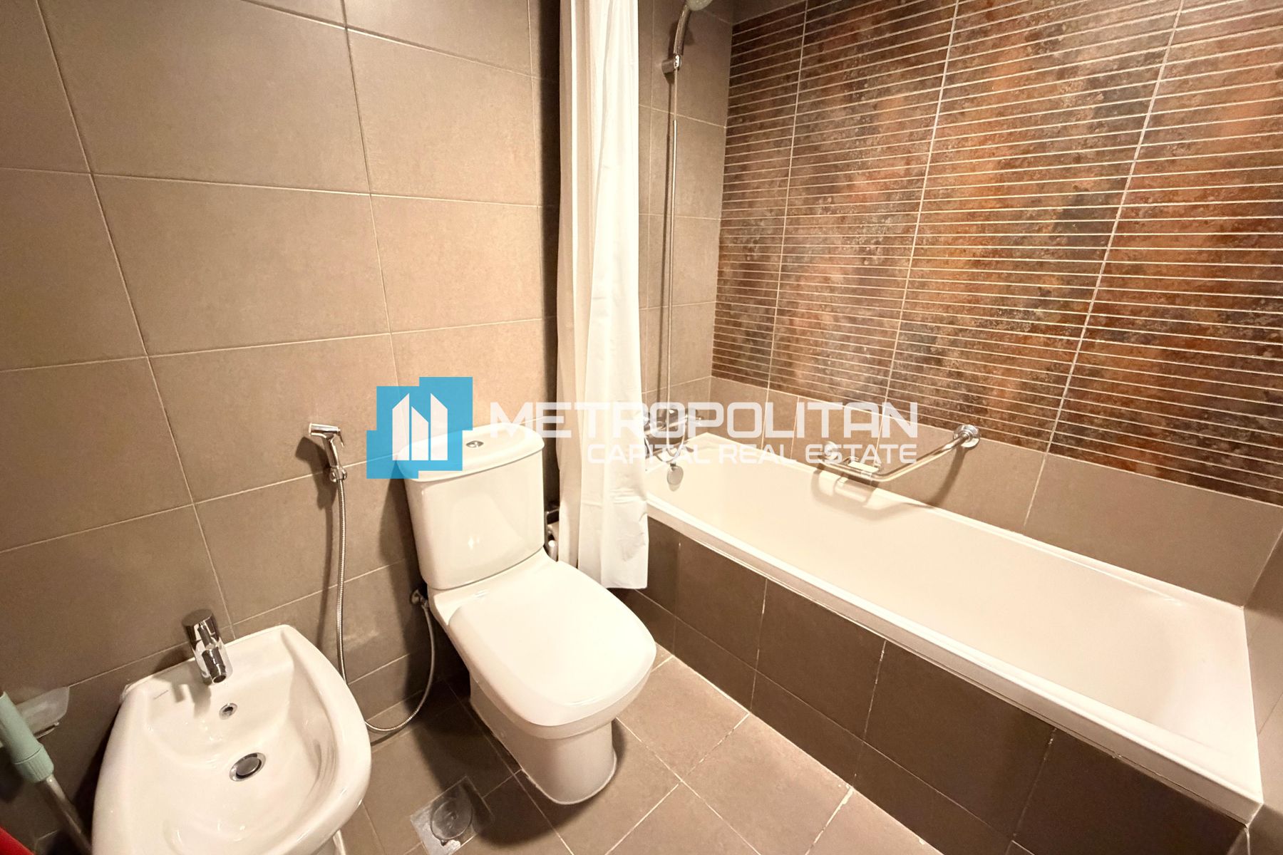 Fully Furnished | Upgraded 1 BHK | Mangrove View