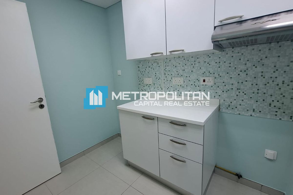 1 BR with Balcony | High Floor | Full Canal View