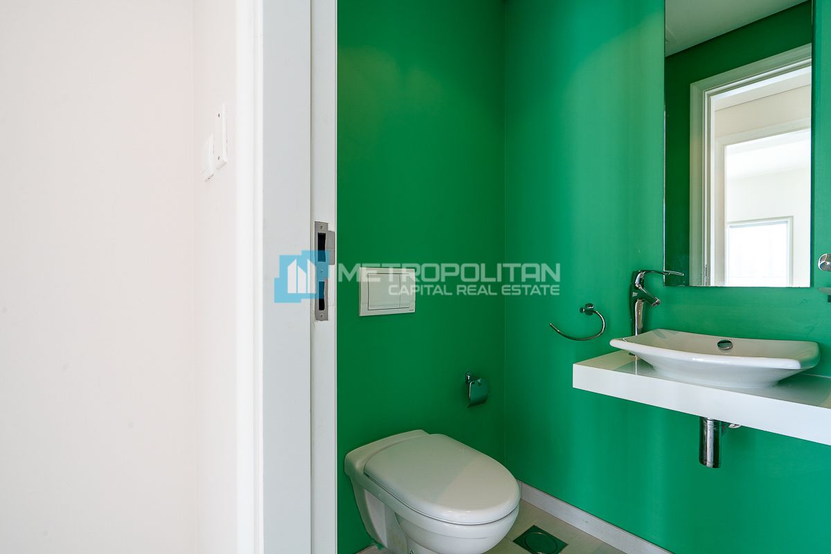 1 BR with Balcony | High Floor | Full Canal View