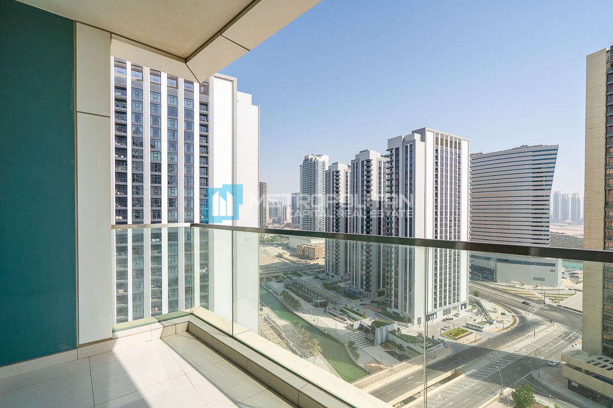 1 BR with Balcony | High Floor | Full Canal View