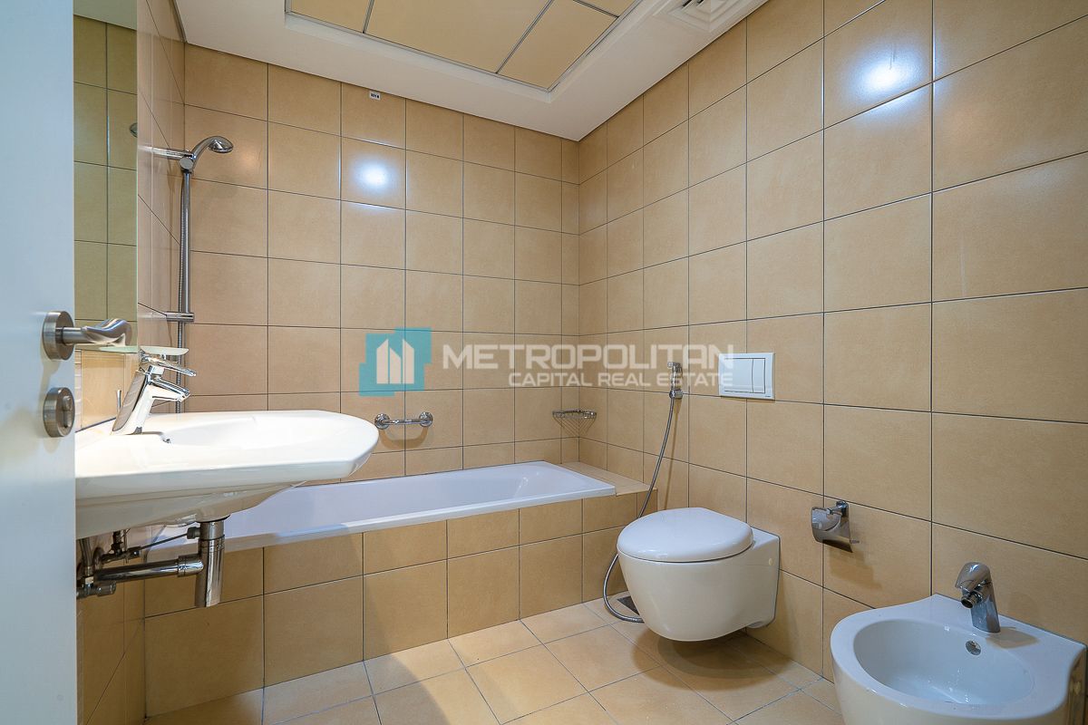 1 BR with Balcony | High Floor | Full Canal View