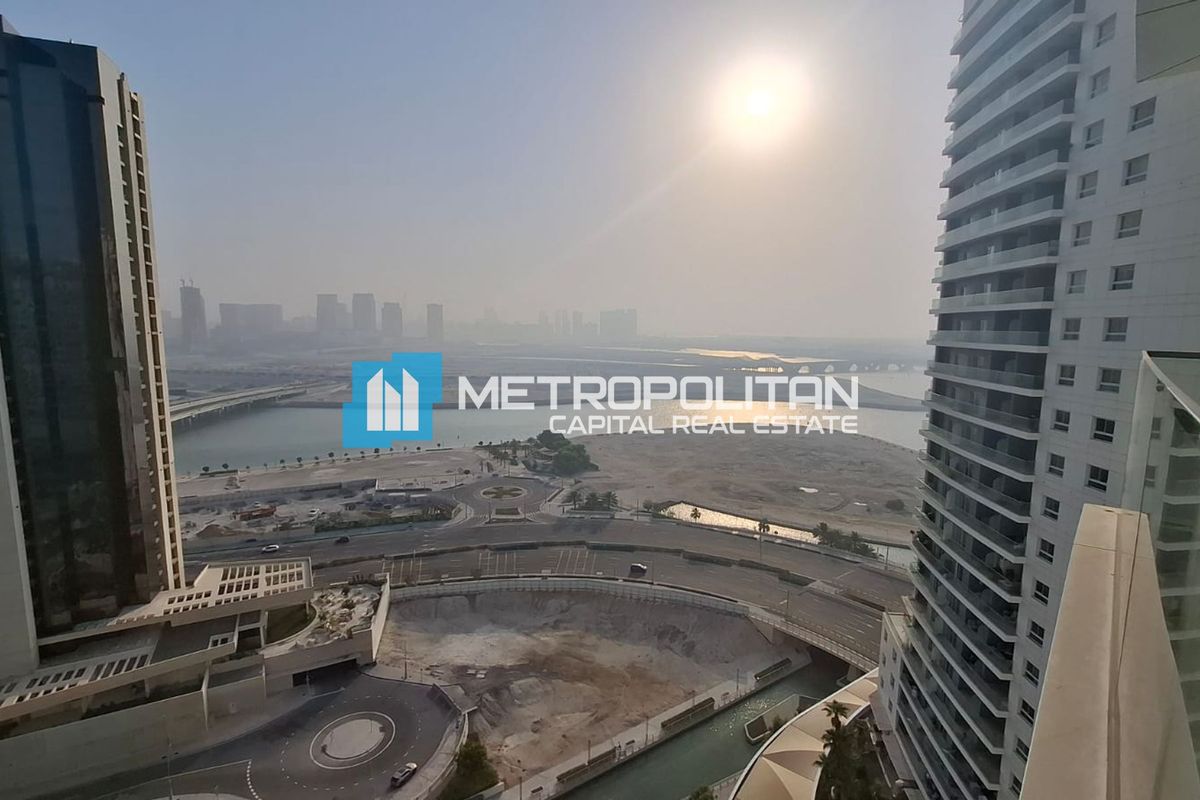 1 BR with Balcony | High Floor | Full Canal View