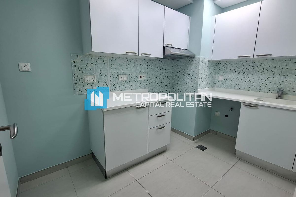 1 BR with Balcony | High Floor | Full Canal View