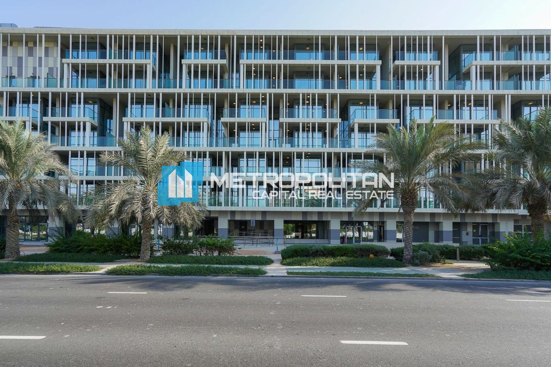Fully Furnished | 1BR w/ Balcony | Canal View