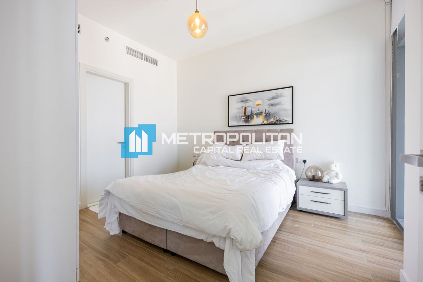 Fully Furnished | 1BR w/ Balcony | Canal View