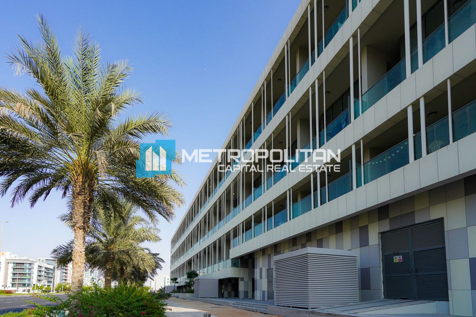 Fully Furnished | 1BR w/ Balcony | Canal View