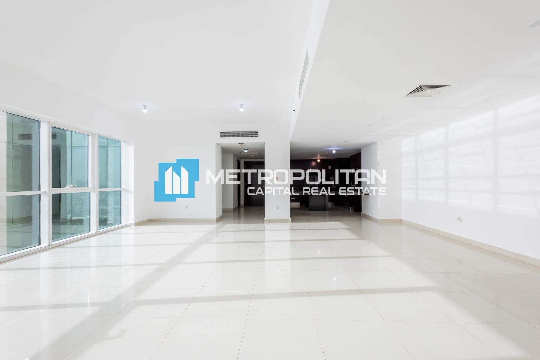 2+2 BHK | High Floor Vacant | 3 Cheques| Spacious