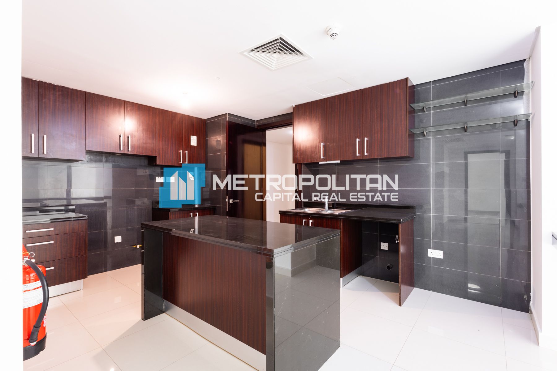 2+2 BHK | High Floor Vacant | 3 Cheques| Spacious
