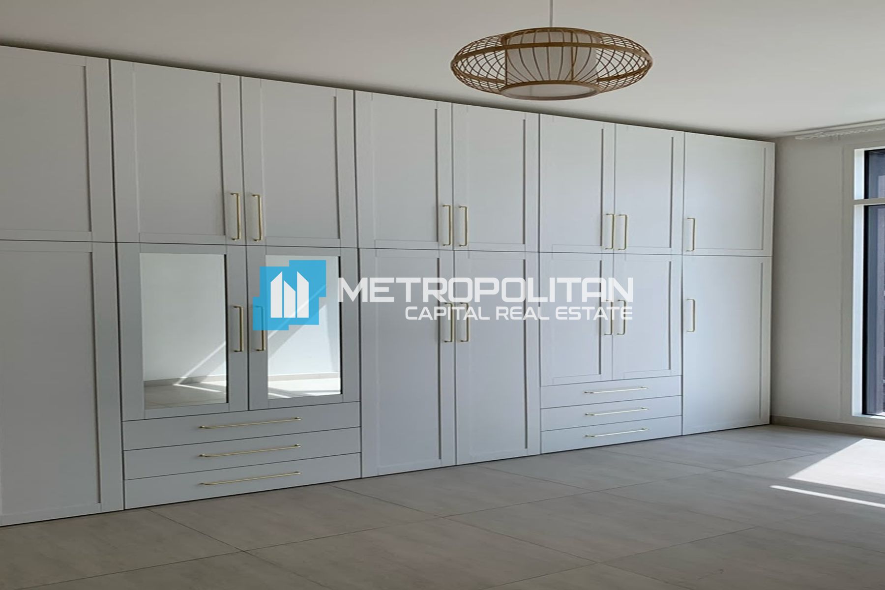 Ready To Move | | High Floor | 1BHK Balcony