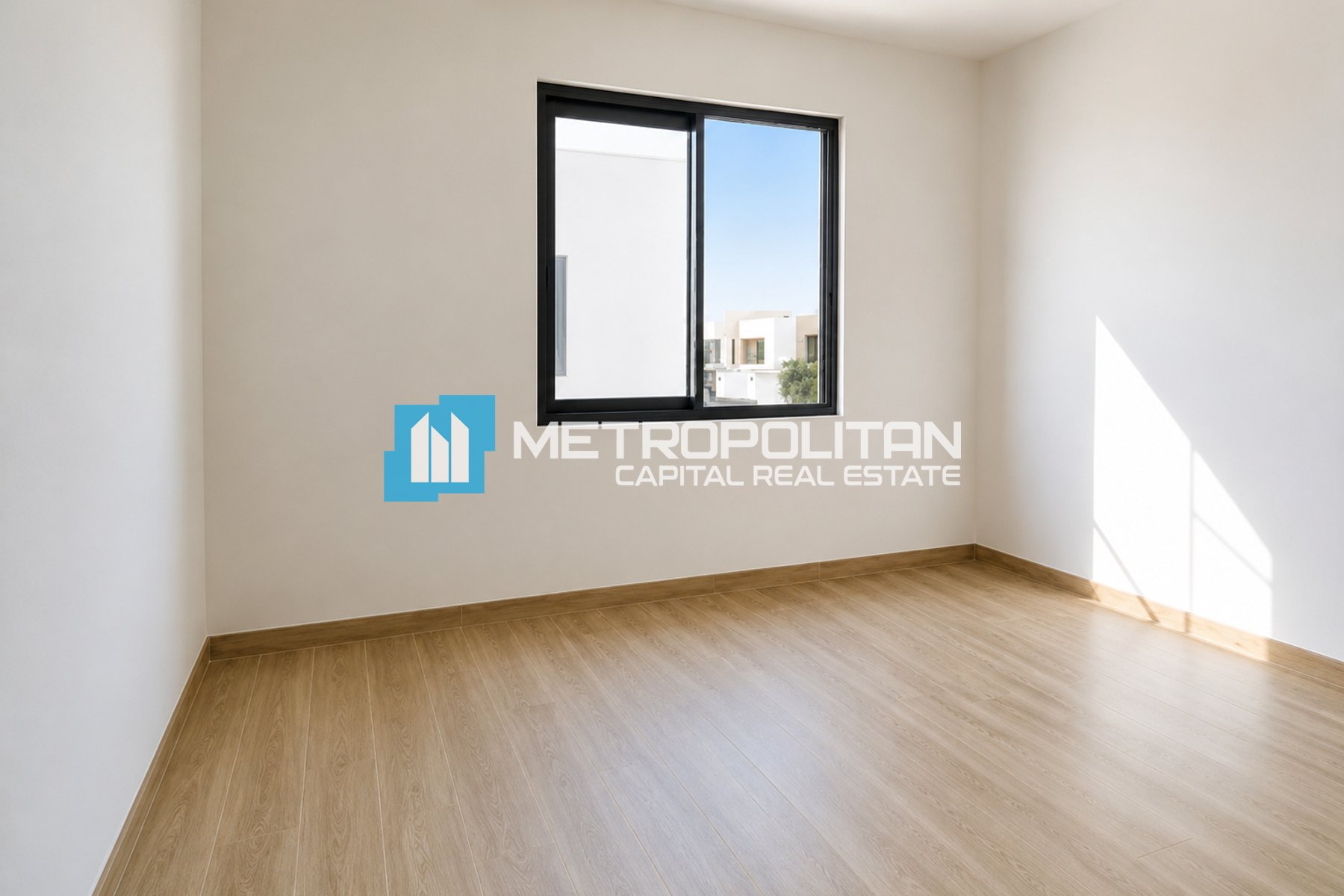 Corner 4BR | Near Amenities | Spacious Garden
