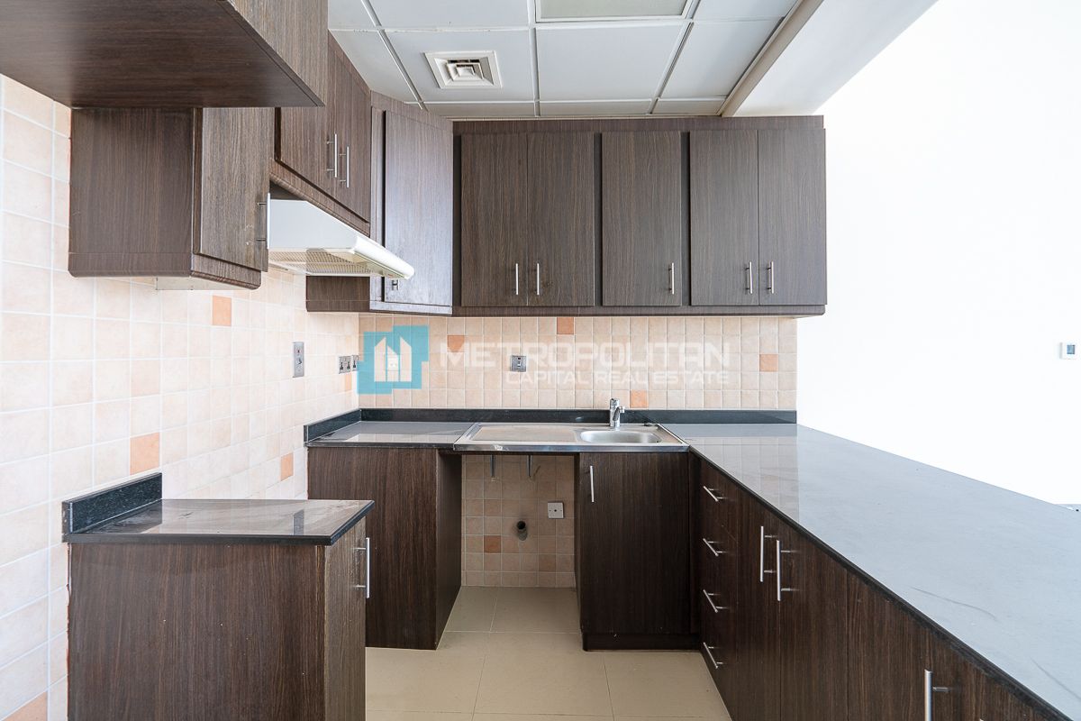 Sea and Canal View | High Floor | Vacant Studio