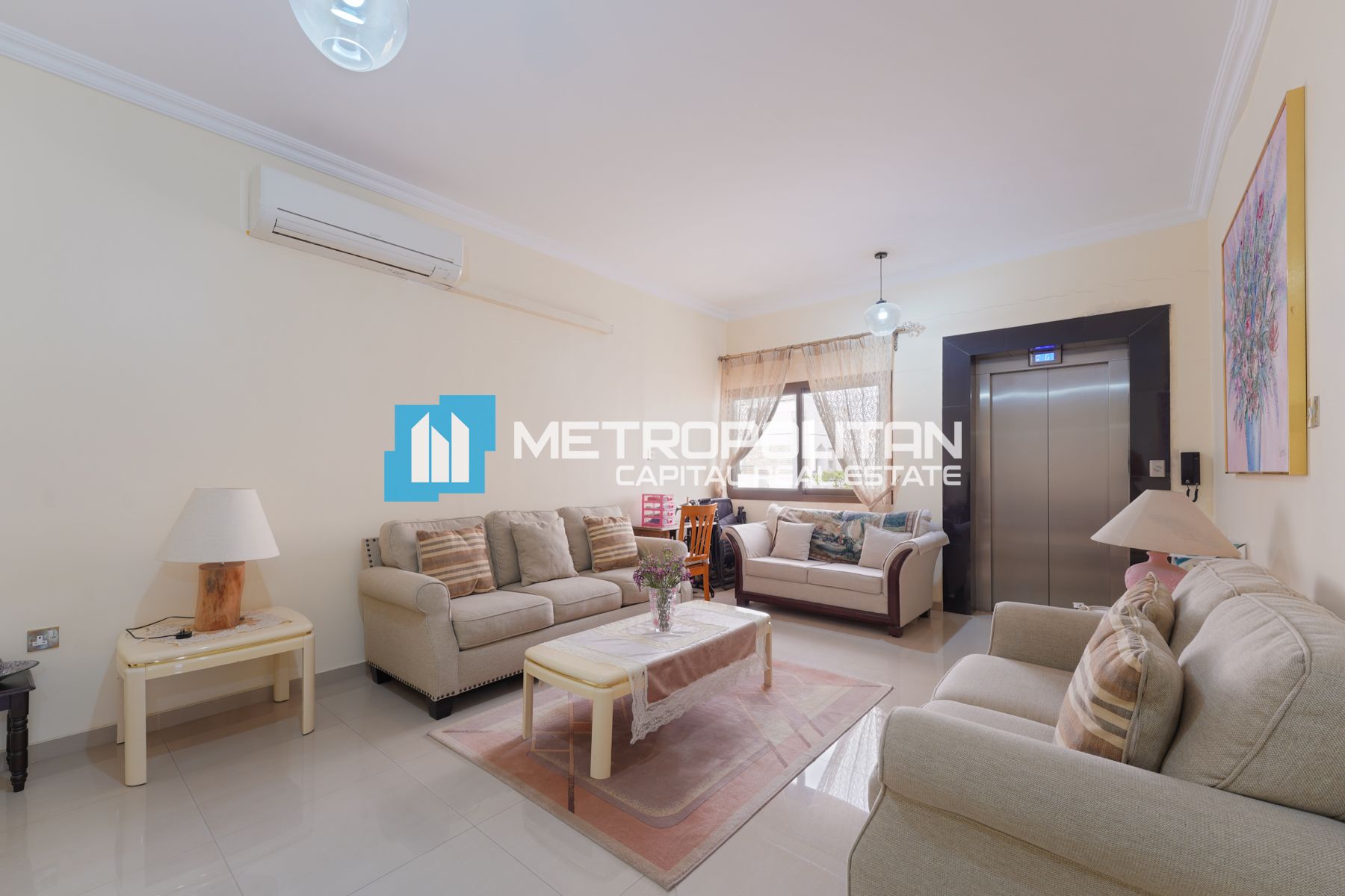 Prime Location | Commercial Villa | 5 BR w/ Maids