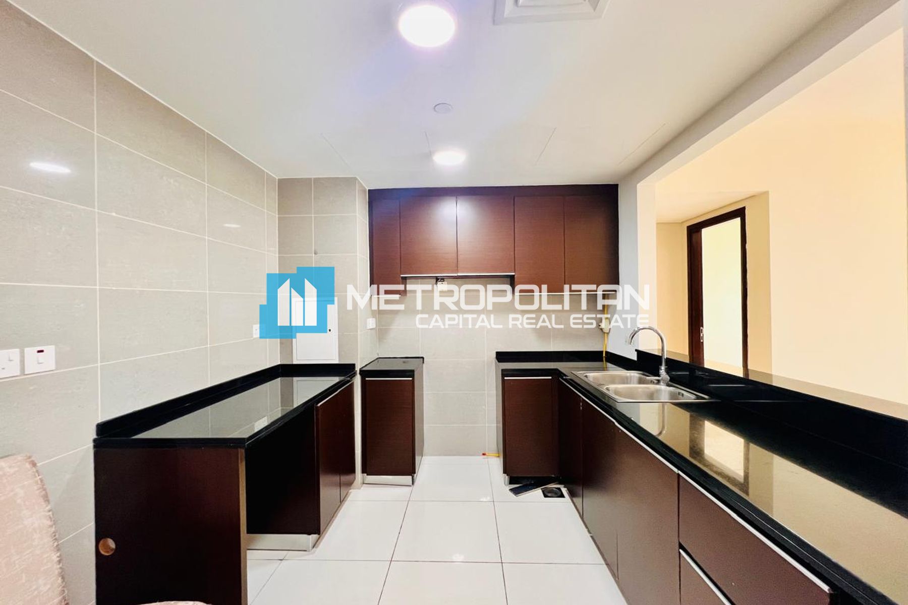 2BR Apartment for Rent in Marina Blue Tower, Al Reem Island - MCR-8168