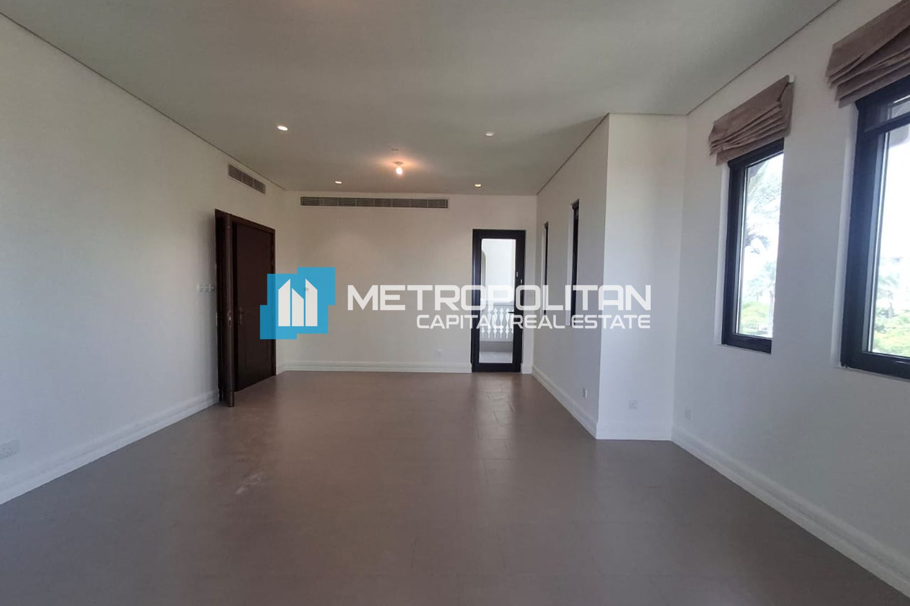 Luxury Living | Exclusive Community | Laundry Room