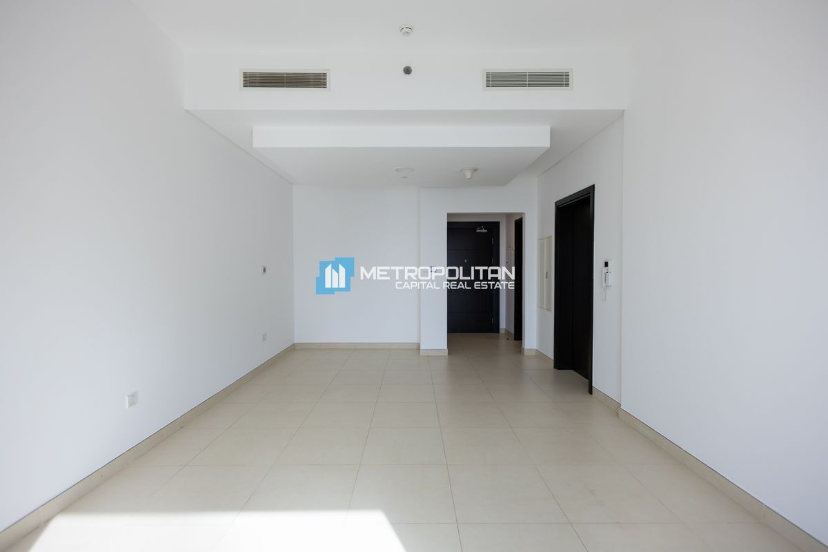 High Floor 1BR w/ Balcony | Sea View | Upcoming