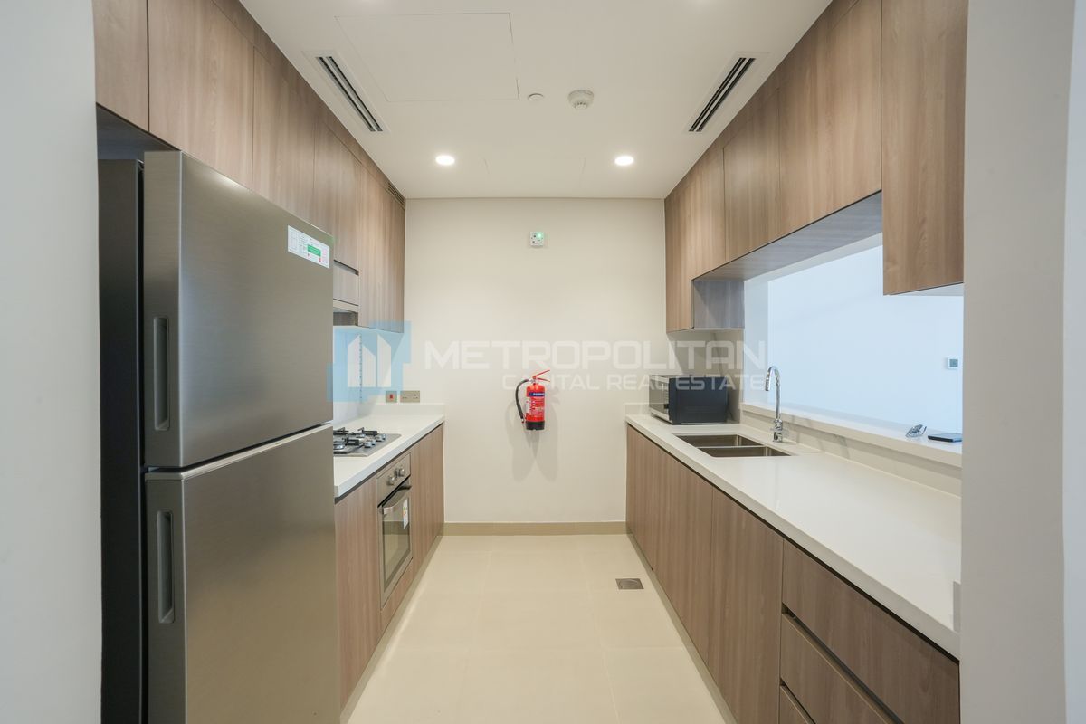 Golf View | High Floor | Ready to Move | Furnished