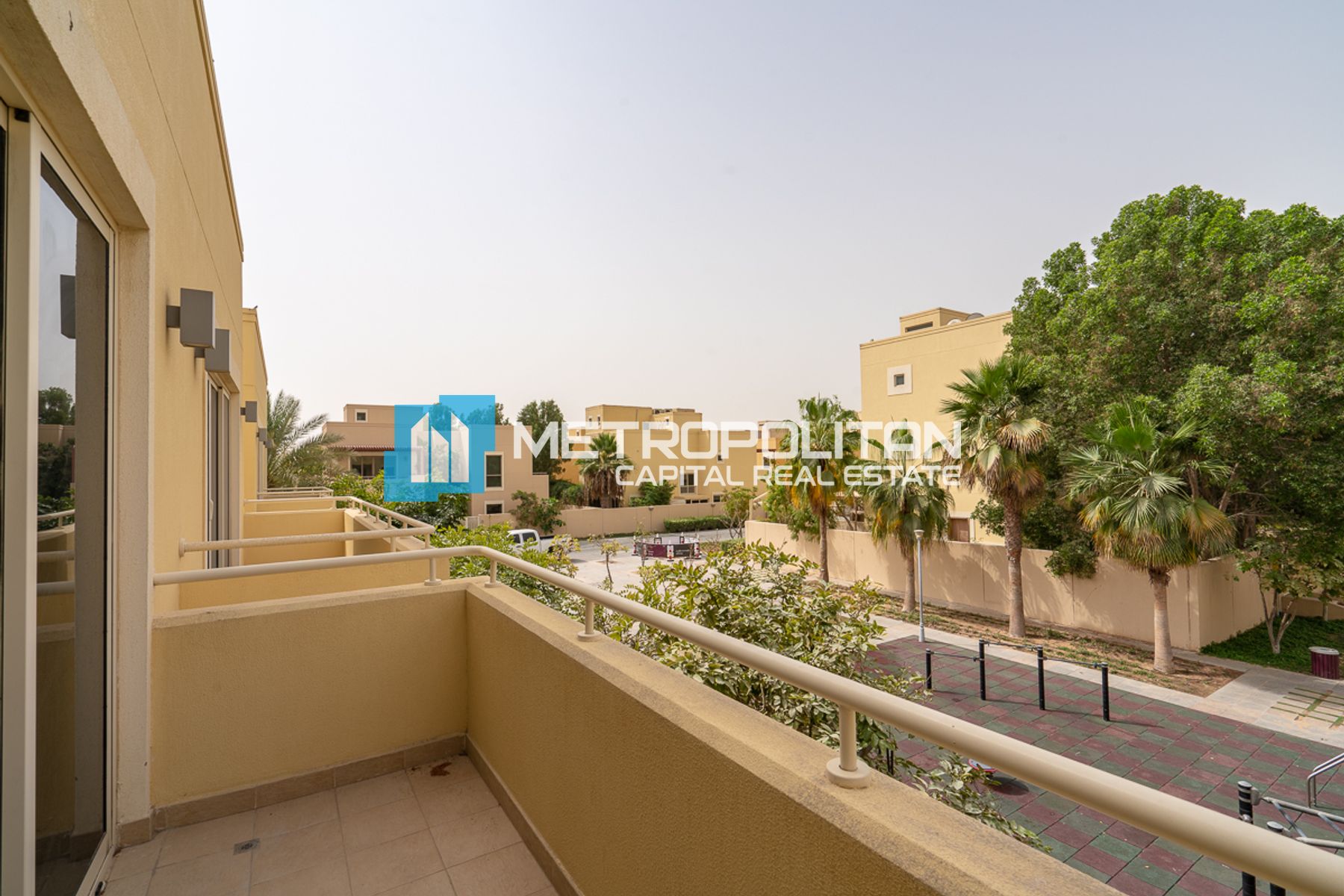 Single Row 4BR | Next to Corner | Ready to Move