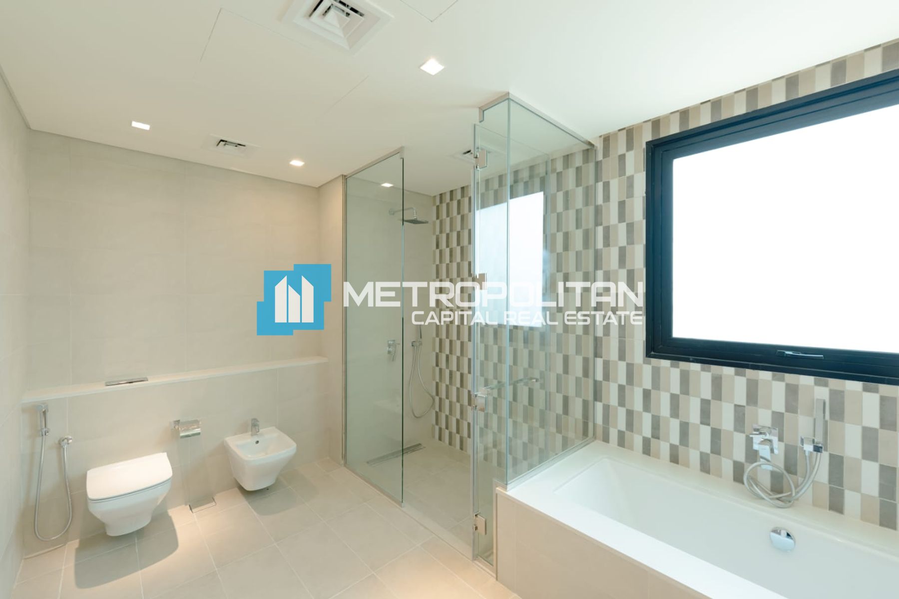 Single Row Corner | Close to Pool and Golf Course