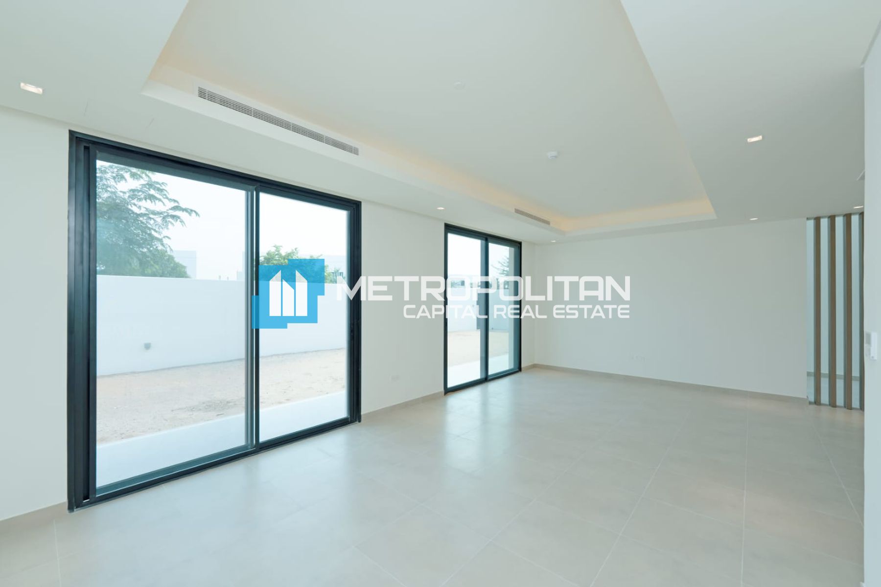 Single Row Corner | Close to Pool and Golf Course