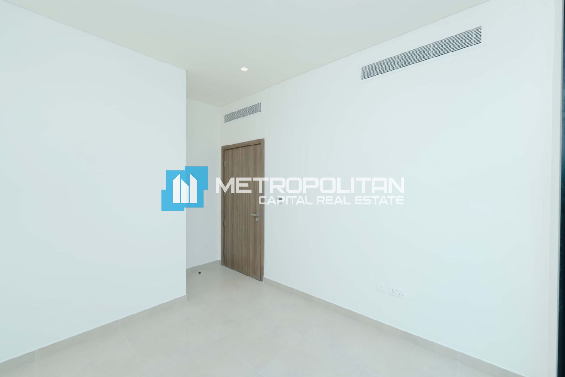 Single Row Corner | Close to Pool and Golf Course